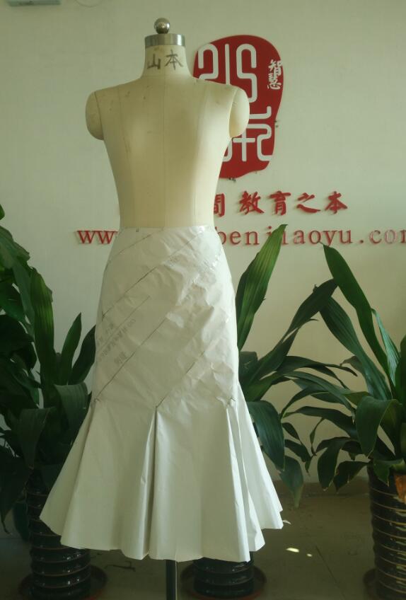 43复杂斜裁裙 (1).jpg